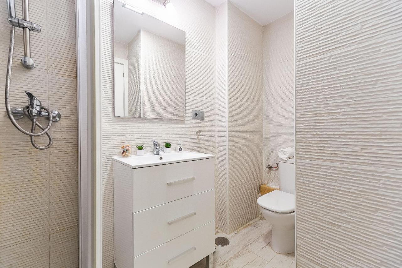 Sun Coast Benalmádena -- Superb studio with 4 pools, gardens&breakfast Exterior foto